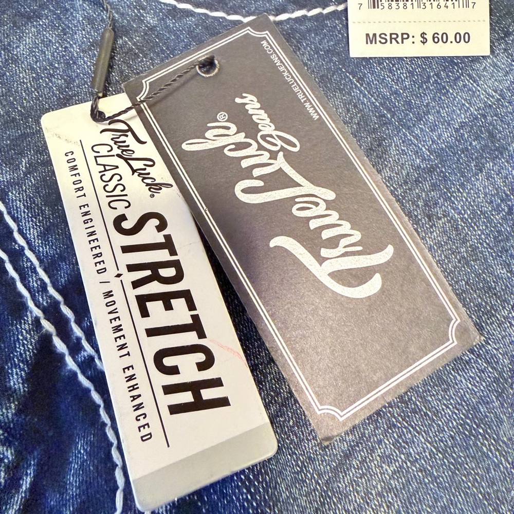 True Luck Jeans - Men's Dark Wash Bootcut Jeans - Picture 7 of 11